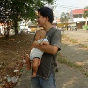 neni indah lestari profile icon