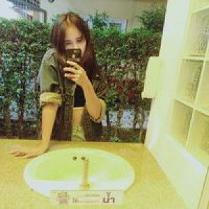 ซ้อ 'ฟ้า profile icon