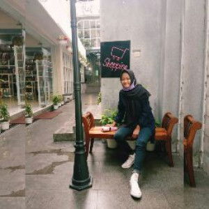 Endah Wahyuningsih profile icon