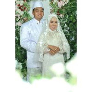 Destri Anggraini profile icon