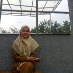 Wildatun Mukaromah profile icon