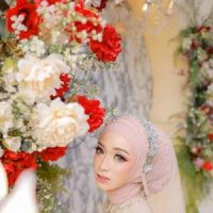 Wivi Apriyaningsih profile icon