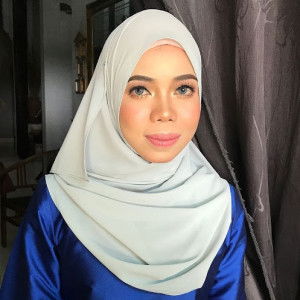 AZMIRA AZAHAR profile icon