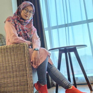 Hesti Nur Isnaini profile icon
