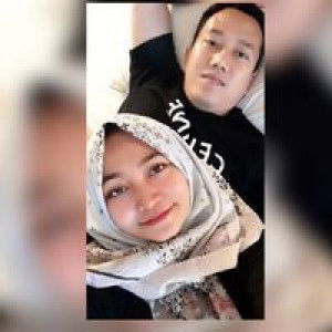 Julia MarsHa ElsCant profile icon