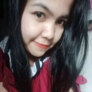 Risna Wati profile icon