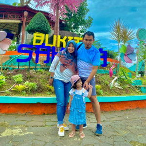 Intan Permata Sari profile icon