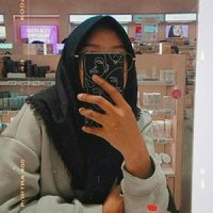 Angraeni Riski profile icon