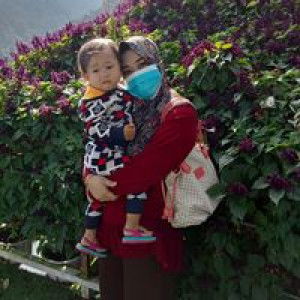 Iema Azhar profile icon