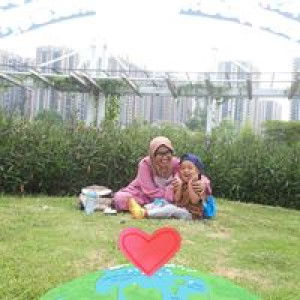 Nuryanti profile icon