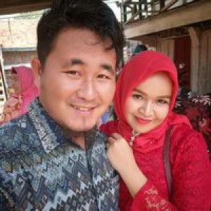 Leni Puspita Dewi profile icon