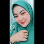 Yuliana Novianti profile icon