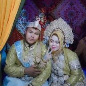 Nur Hidayanti profile icon