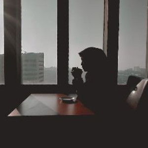 Rizky Devi profile icon