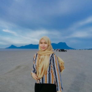 izzah izatty profile icon