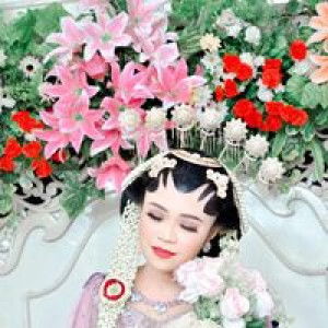 Wiyarsih profile icon