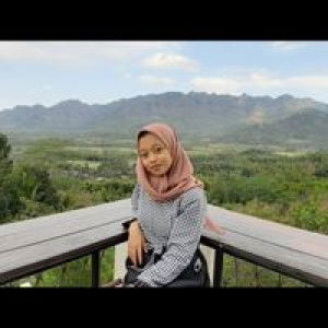 Selly Rizqotul Fitri profile icon