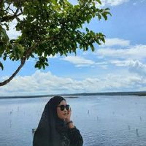 Juli Ana profile icon