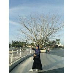 Dwi Rikhanah profile icon