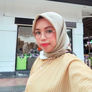 Yola Prita profile icon