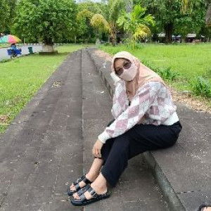 Tia Arisa profile icon