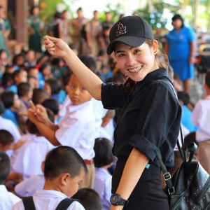 zomzom Dennapa profile icon