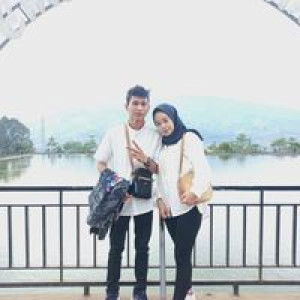 Fitri Ihkmasari profile icon