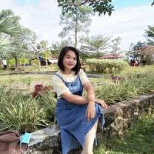 Fitri Handayani Zebua profile icon