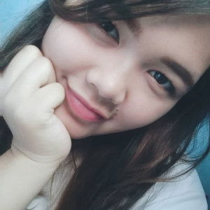 putri n inayah profile icon