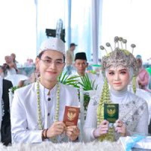 Erlika Dayanti Ikot profile icon