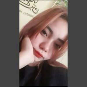 Desi Naibaho profile icon