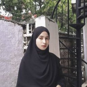 Riss Aryanti profile icon