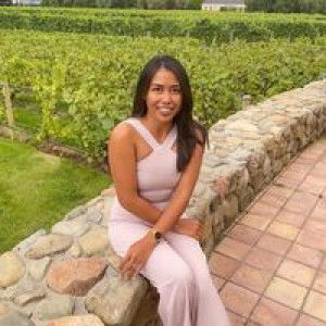 LuLu Choirinida Thompson profile icon