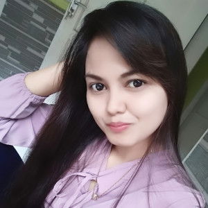 Reni Wati profile icon