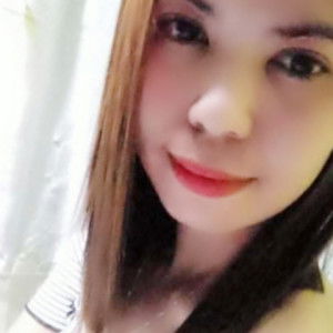 Desiree Ballaran profile icon