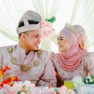 Nuralyh Azizs profile icon