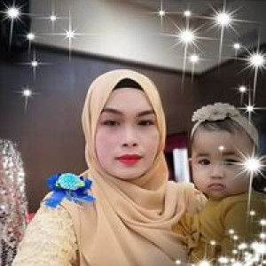 Siti Nur Syafarina profile icon