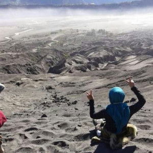 Indah Putri Lestari profile icon