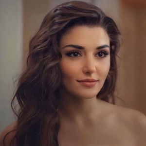 akhia pelaez profile icon