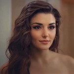 akhia pelaez profile icon