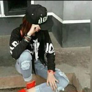 Rhetnojuinky Zee profile icon