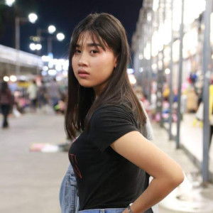 patinya poonmouang profile icon