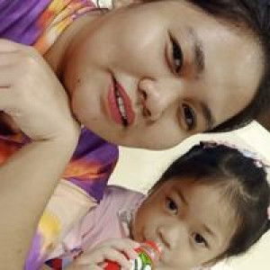 Kim Santos profile icon