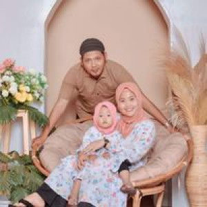 Puji Lestari profile icon