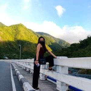 Lyn Anlio profile icon