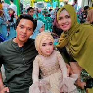 Qyarazizi OS profile icon