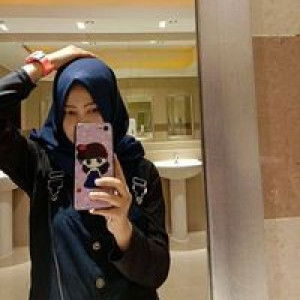 Rhieriena KharinHa Vrinha profile icon