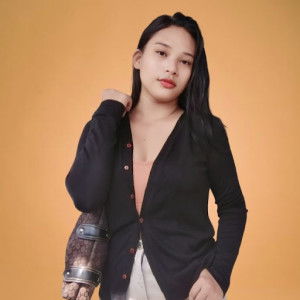 Charmel Pecore profile icon