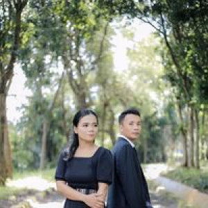 Lisa Yuli Sabet profile icon