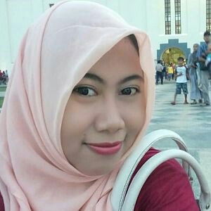 Febrina Rachmadin Meliala (Feby) profile icon